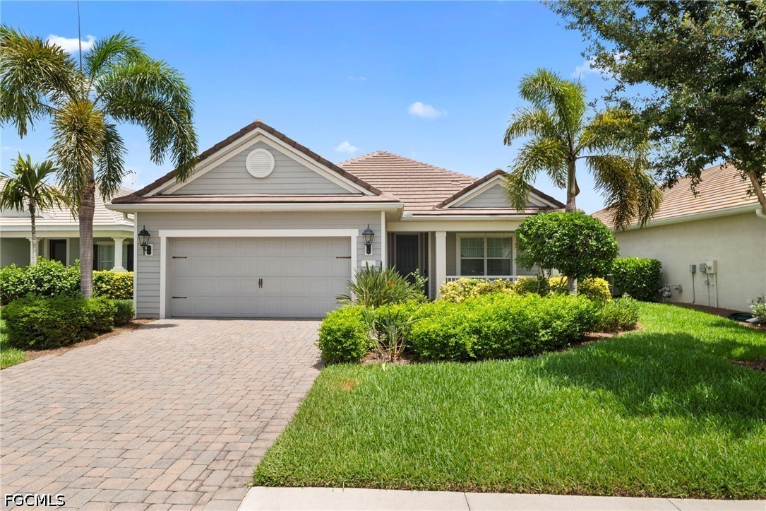 4633 mystic blue Way