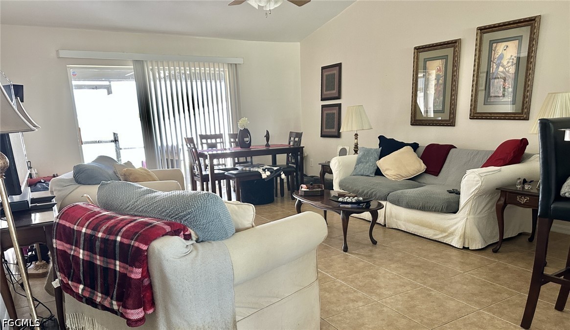2306/2308 NE 16th Terrace