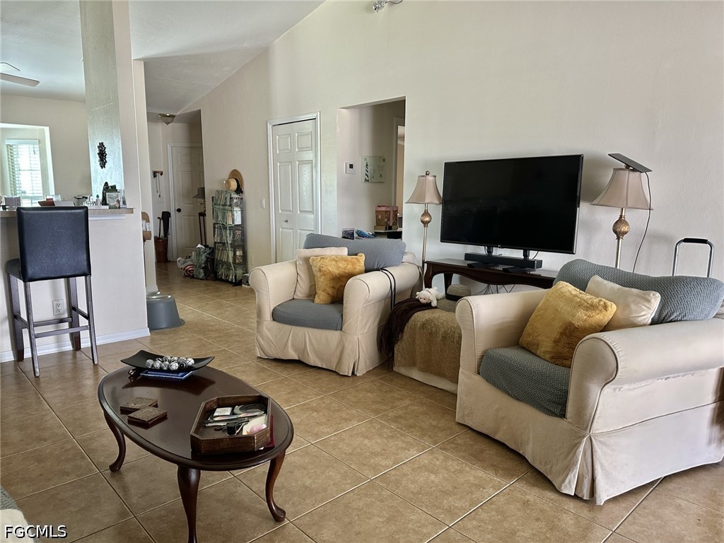 2306/2308 NE 16th Terrace