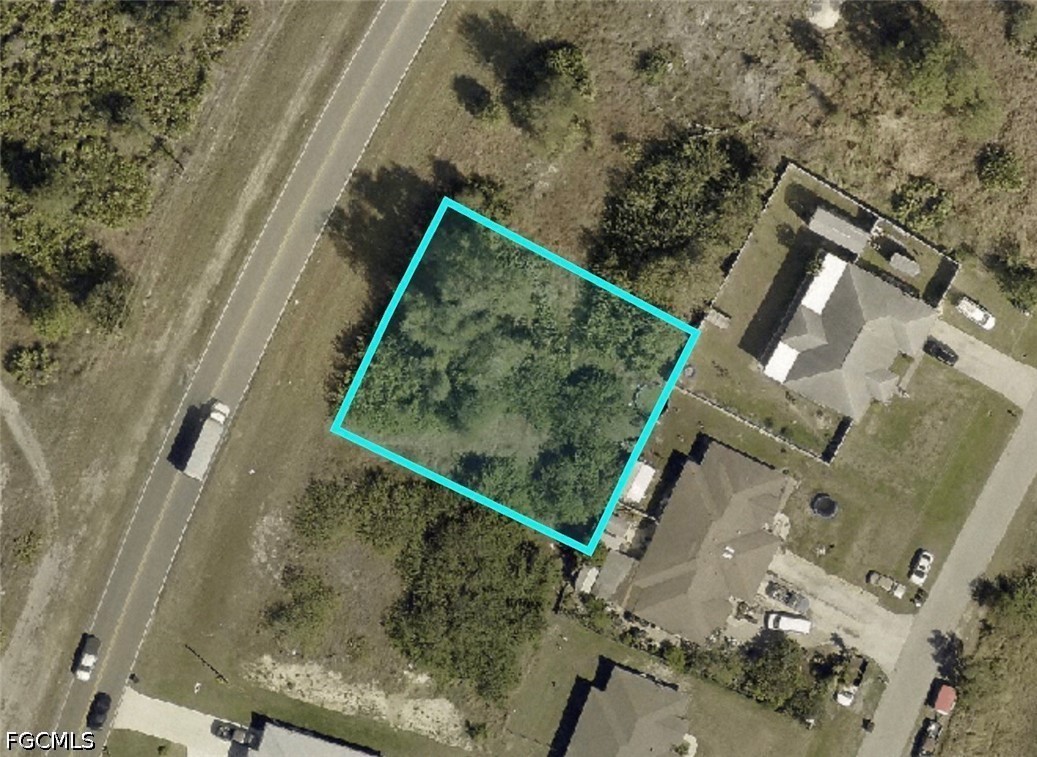 872-874  Alabama Road