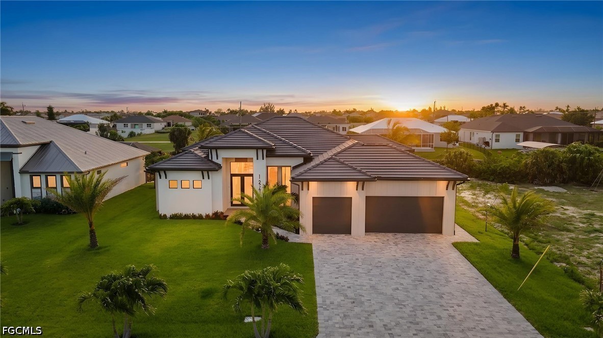 1216 NW 32nd Place