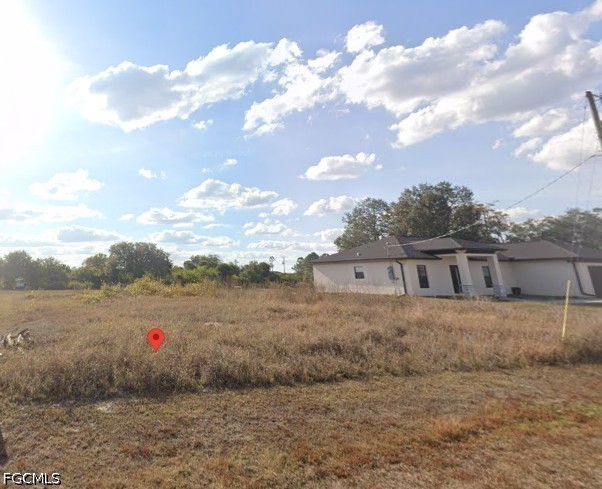 3016 Redwood Lane