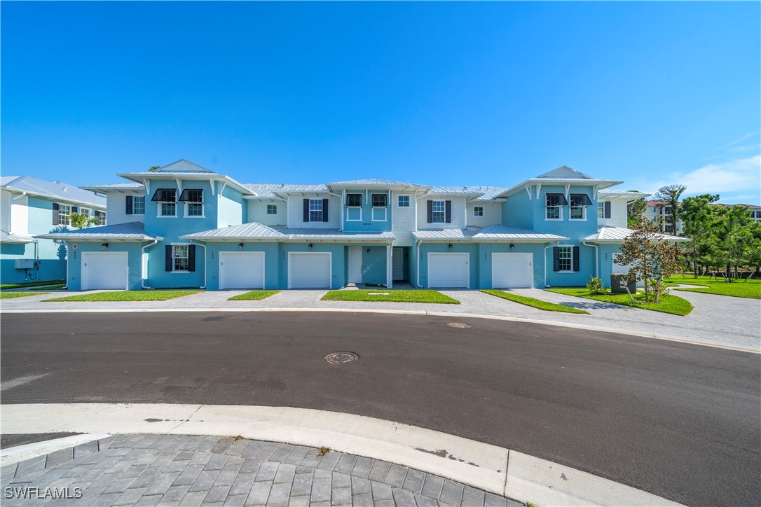 26370  Coco Cay Circle, Apt 201