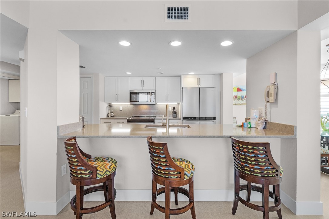 6620  Estero Boulevard, Apt 1105