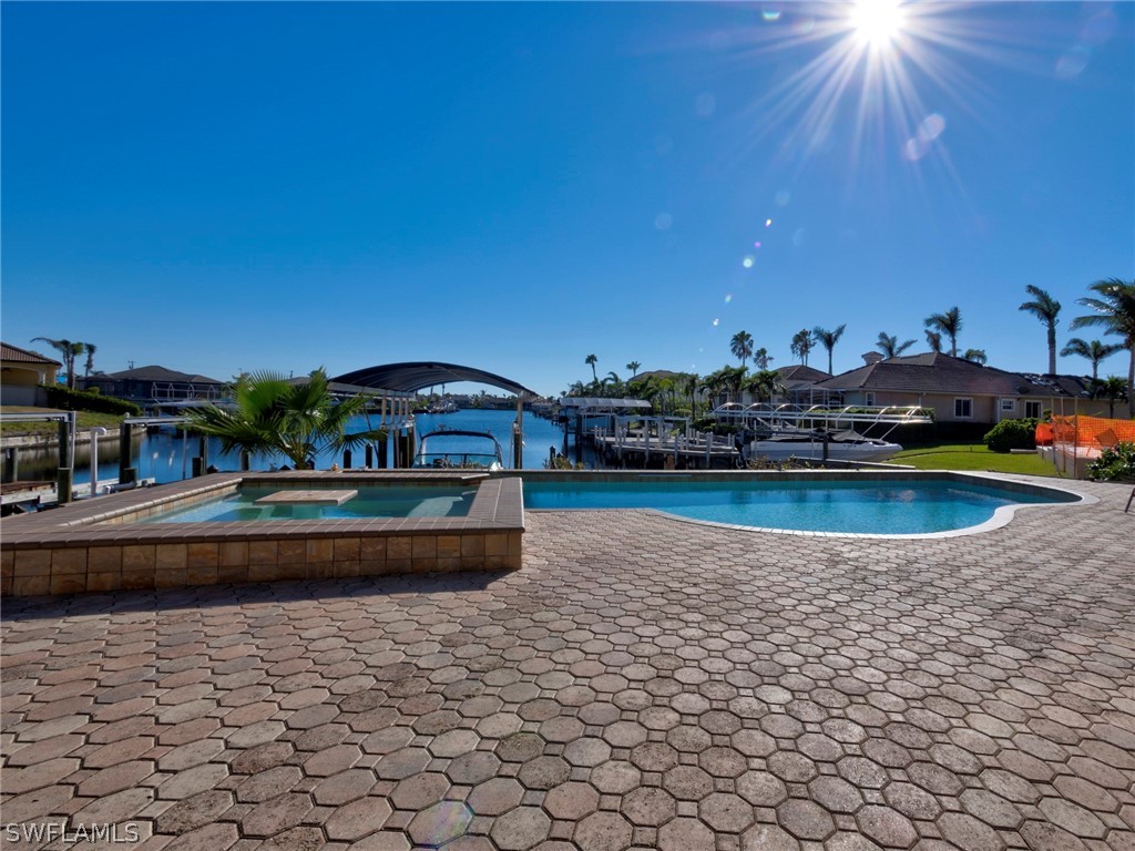 2234  Cape Coral Parkway