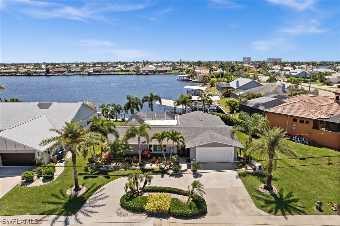 720  Cape Coral Parkway