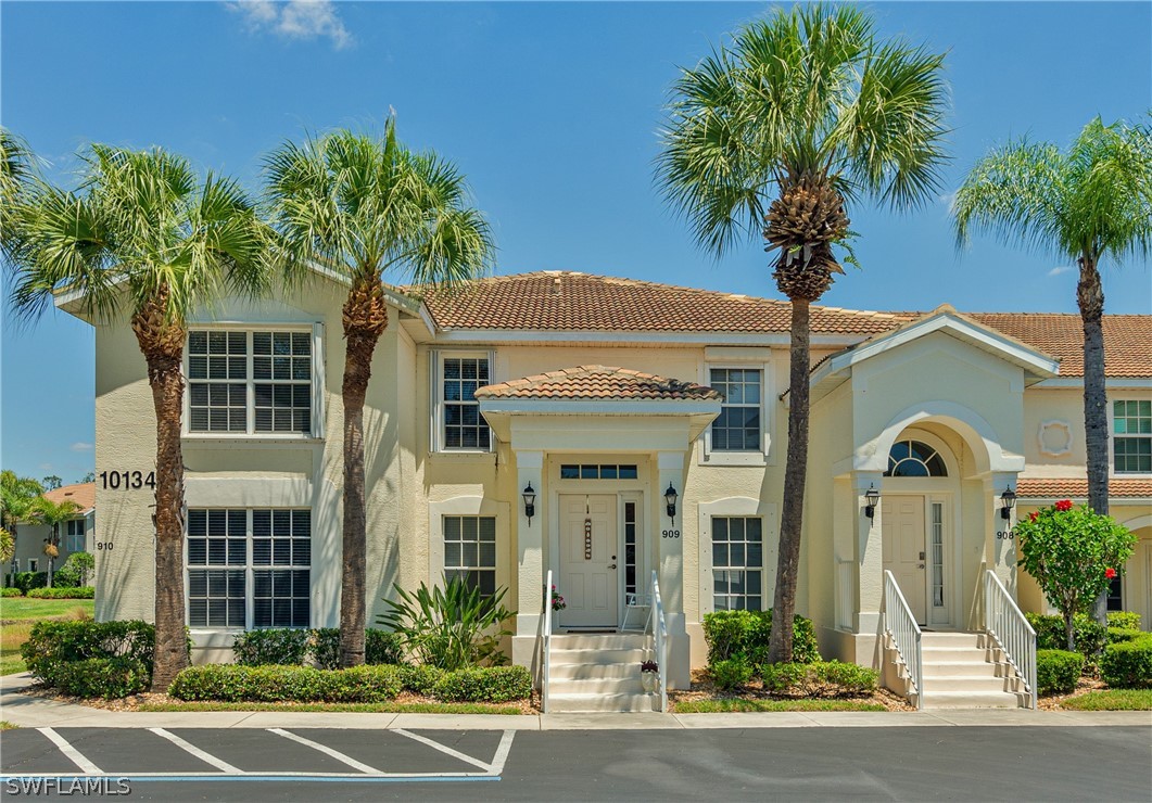 10134  Colonial Country Club Boulevard, Apartment 909