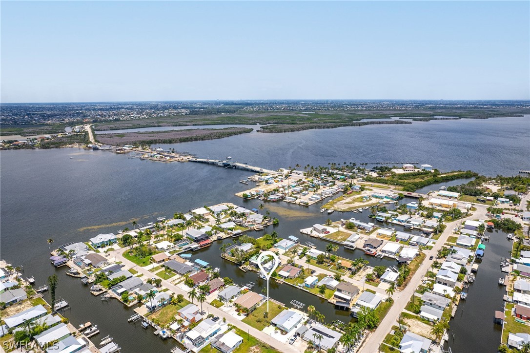 2609  Bayshore Drive