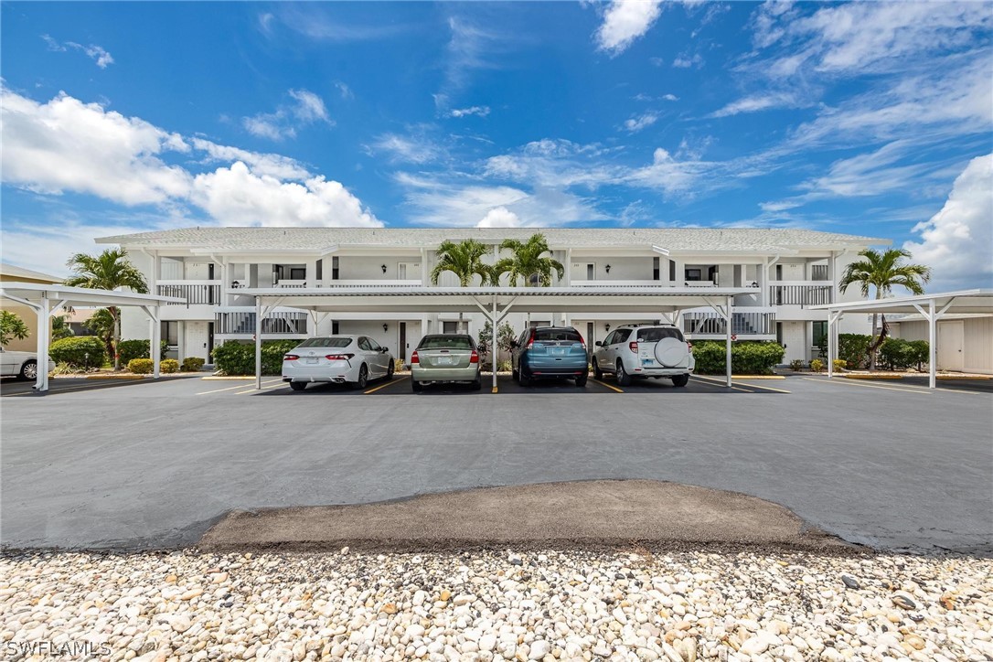 1016 SE 46th Street, Apt 203