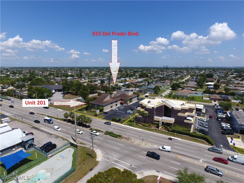 923  Del Prado Boulevard, Apt 201