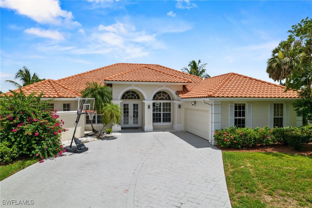 12083  Mahogany Isle Lane