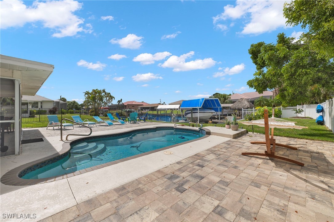 102 SE 40th Street