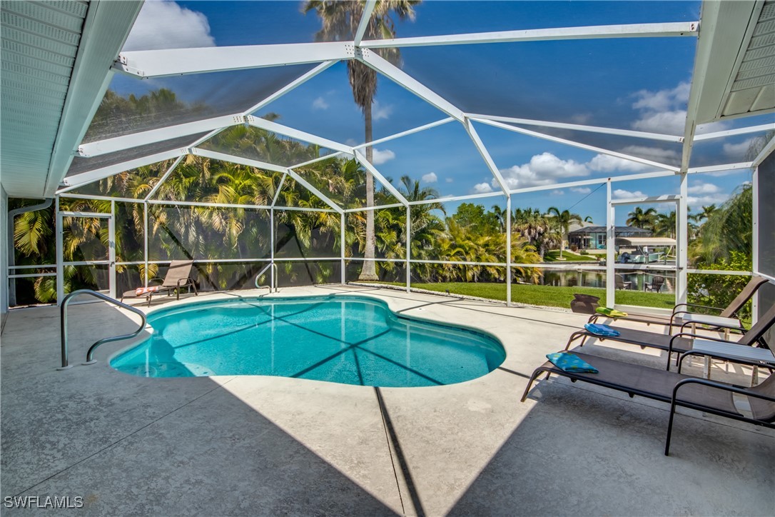 4142 SW 22nd Court