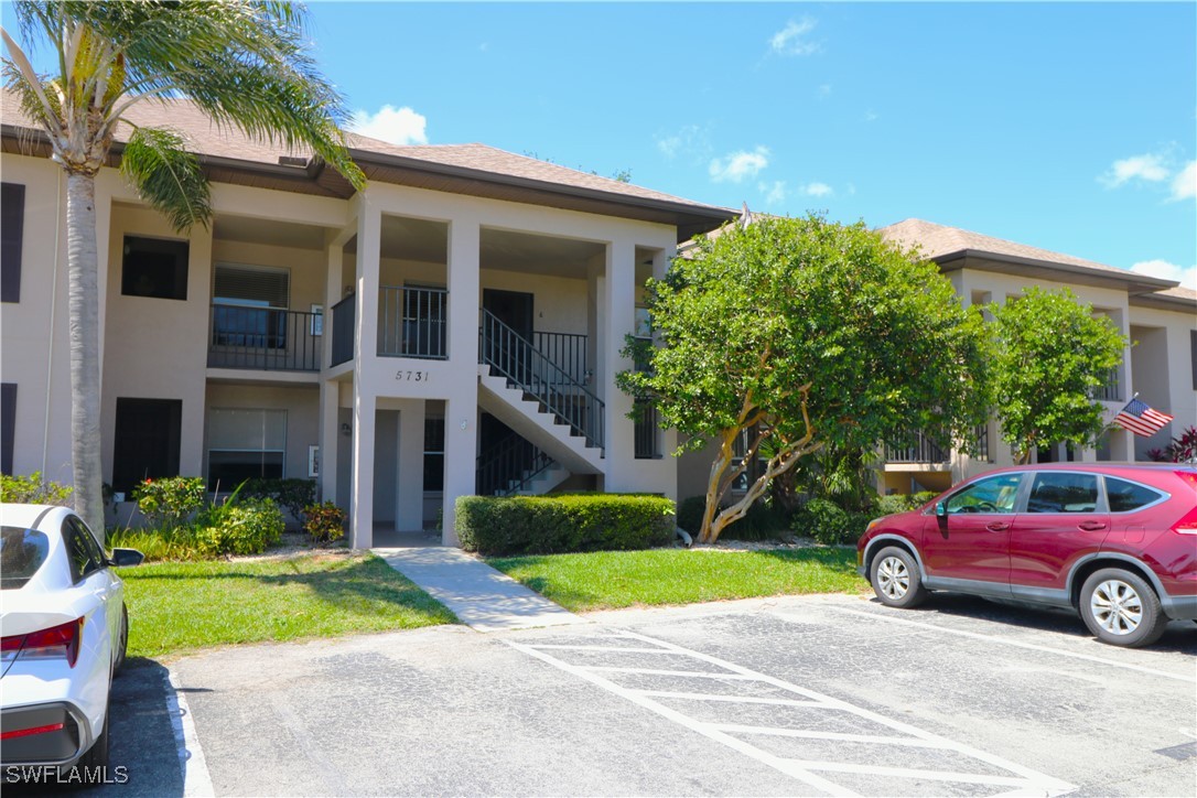 5731  Foxlake Drive, Apt 6