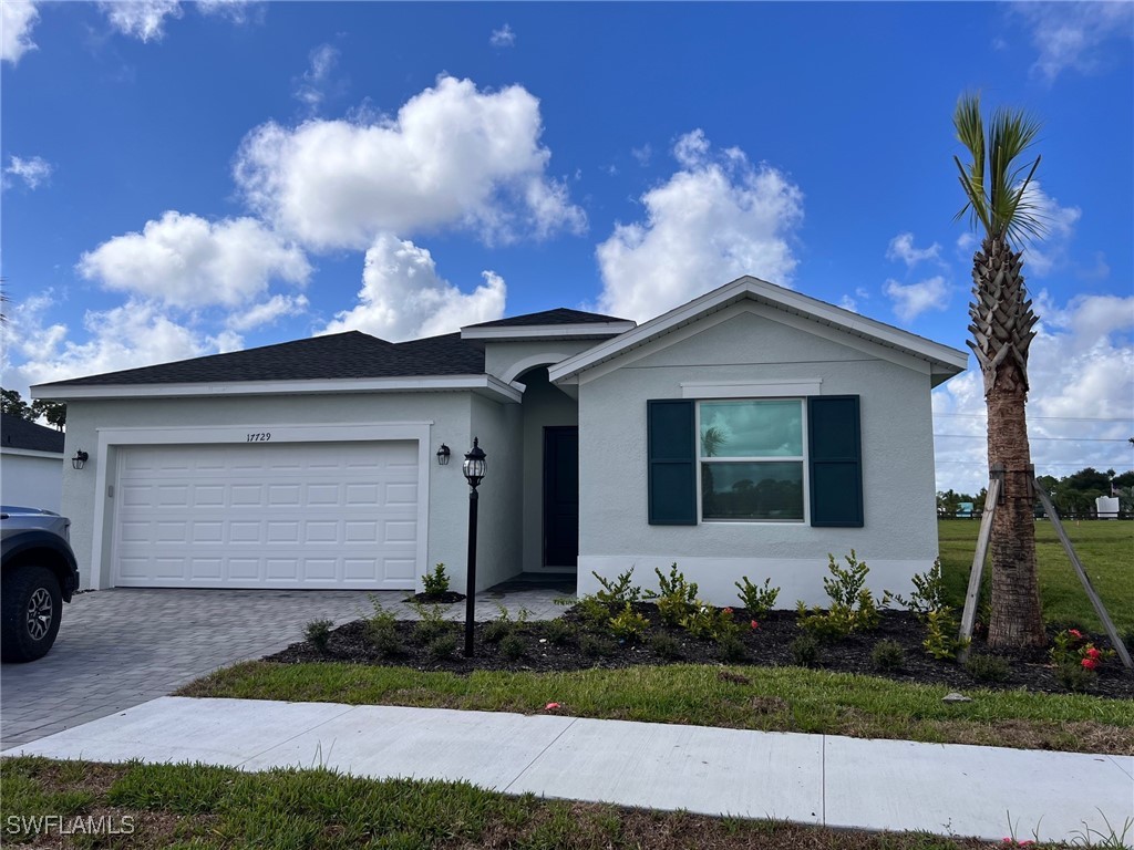 17729  Saddleback Loop