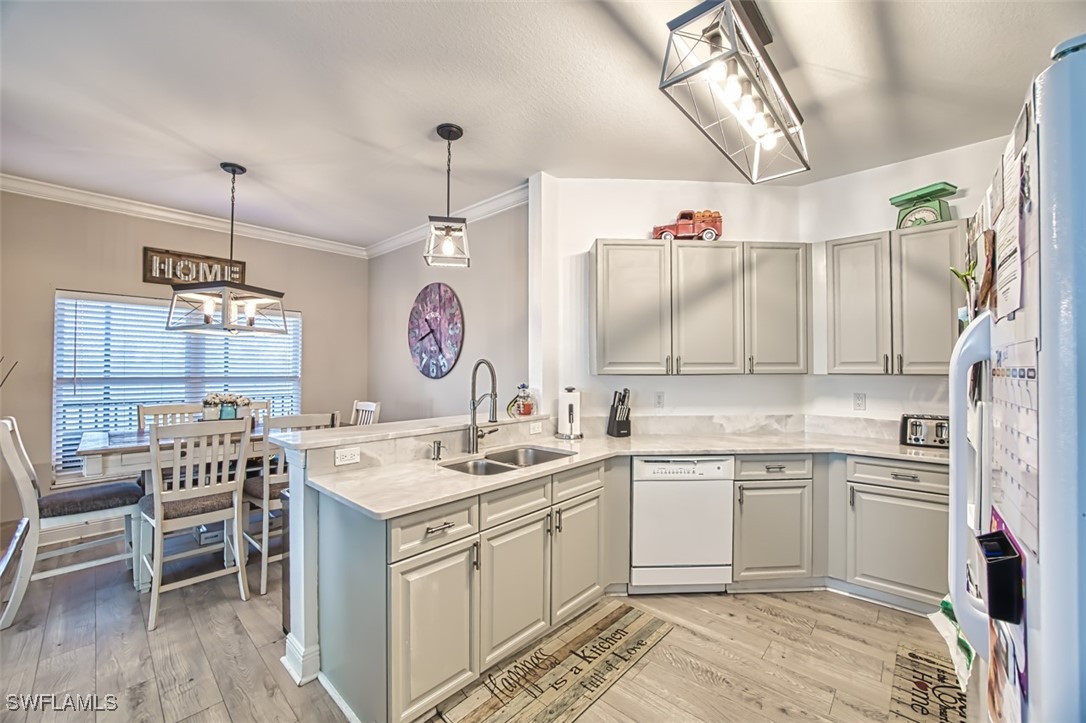 10070  Lake Cove Drive, Apt 202
