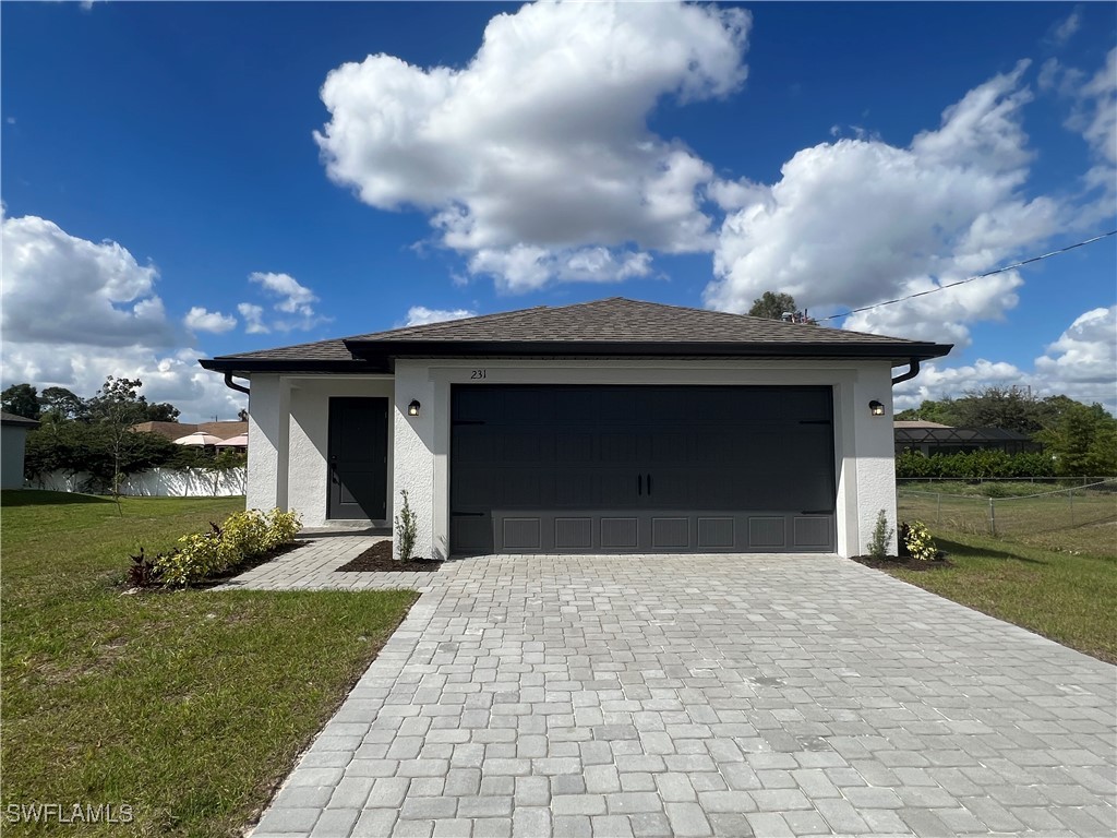 231  Des Cartes Street
