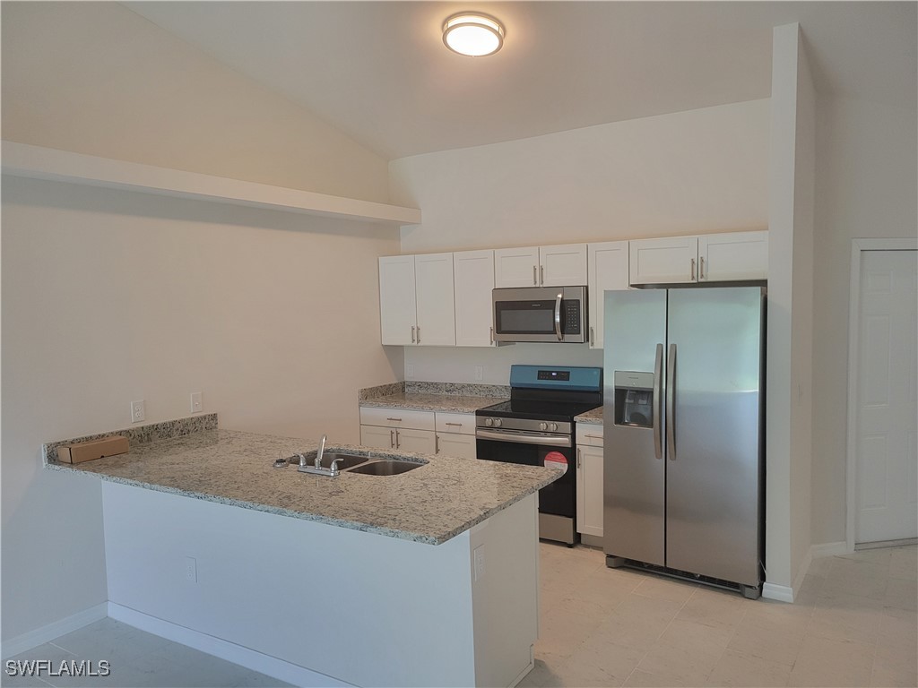 217/219  Cape Coral Parkway