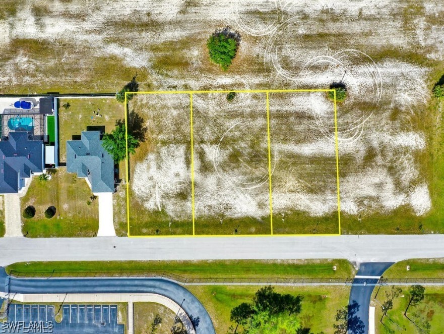 1914,1918,1922 SW 7th Place
