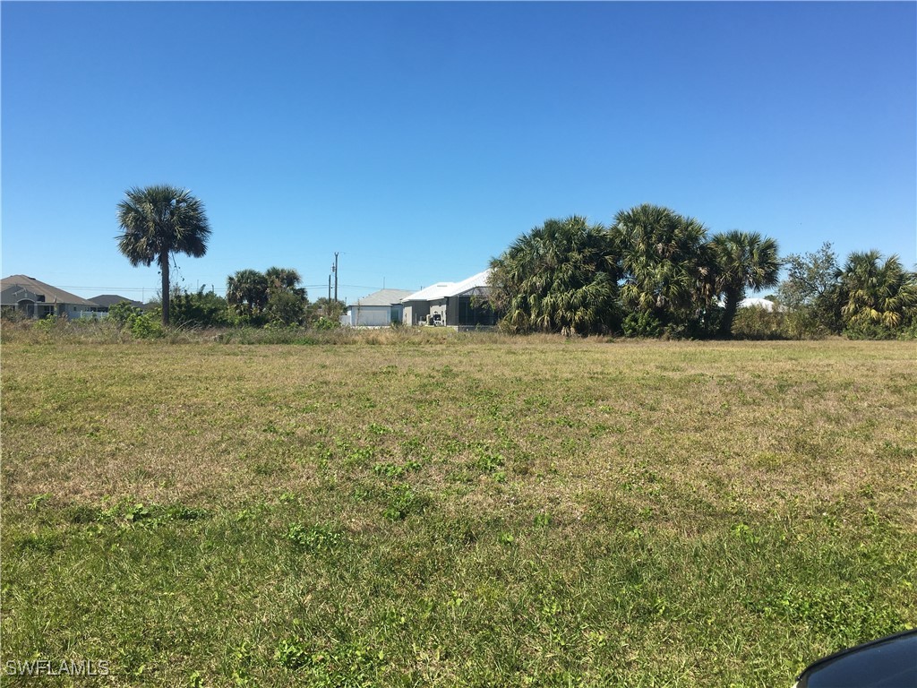 1816 NW 30th Place
