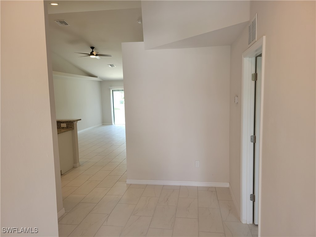 1138/1140 SE 9th Court