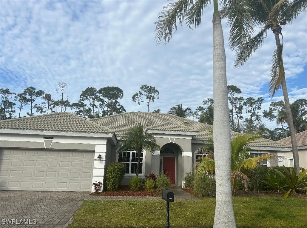 13740  Magnolia Lake Court