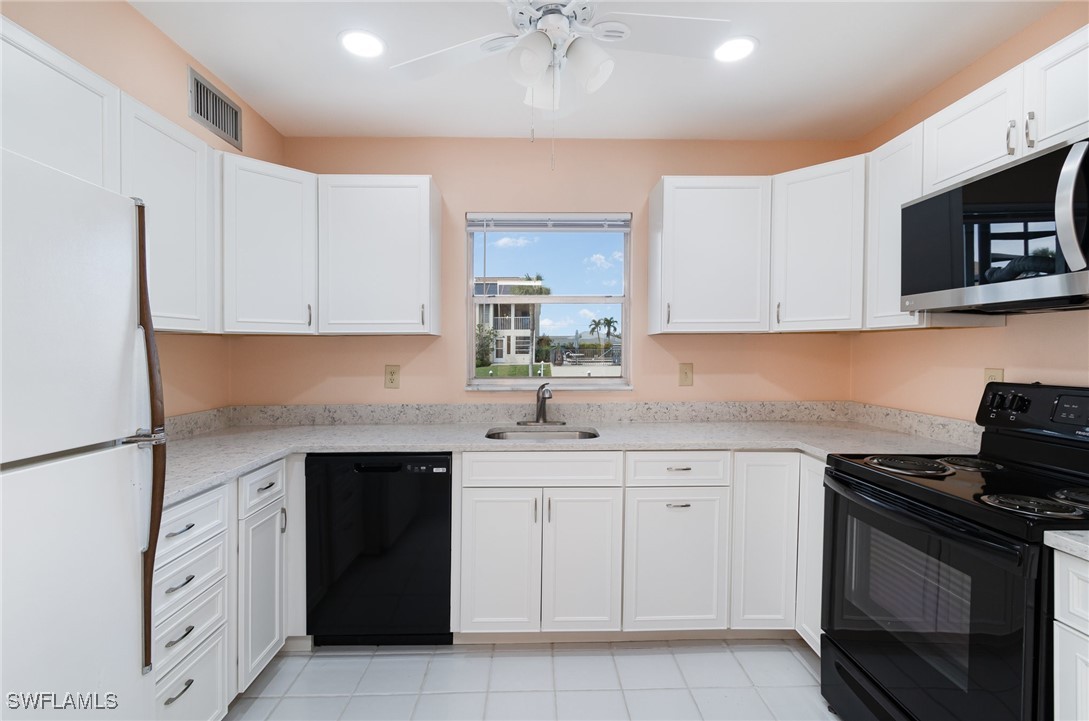 4912  Vincennes Street, Apt 101