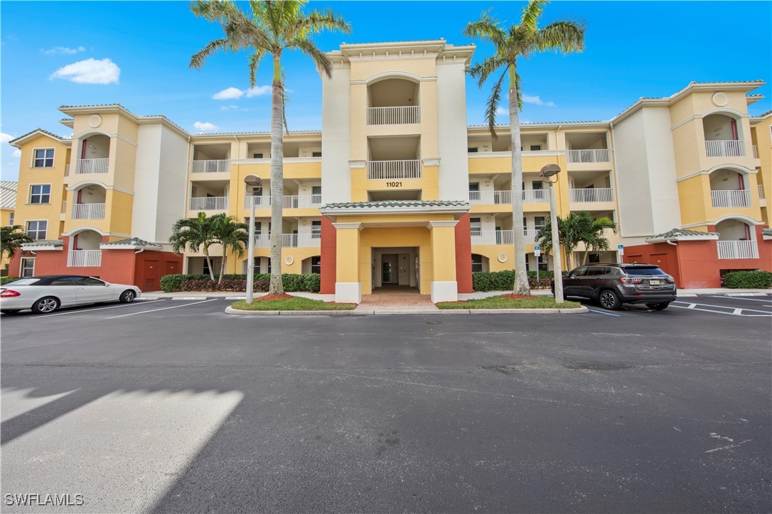 11021  Gulf Reflections Drive, Apt 301