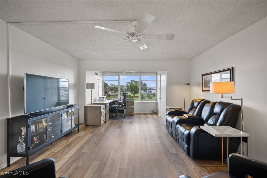 6102  Augusta Drive, Apt 302