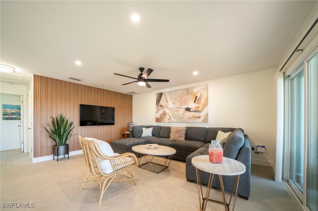 21671/21673  Indian Bayou Drive, Apt 673