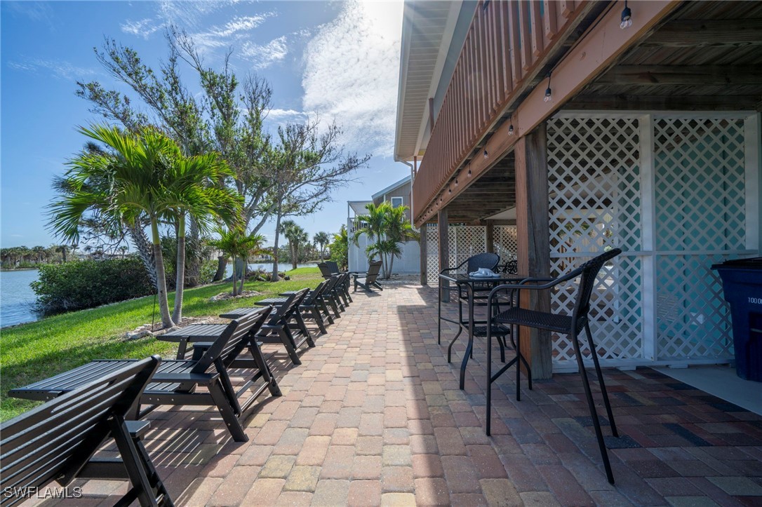 21671/21673  Indian Bayou Drive, Apt 673