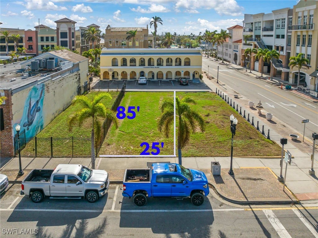 145 W Marion Avenue