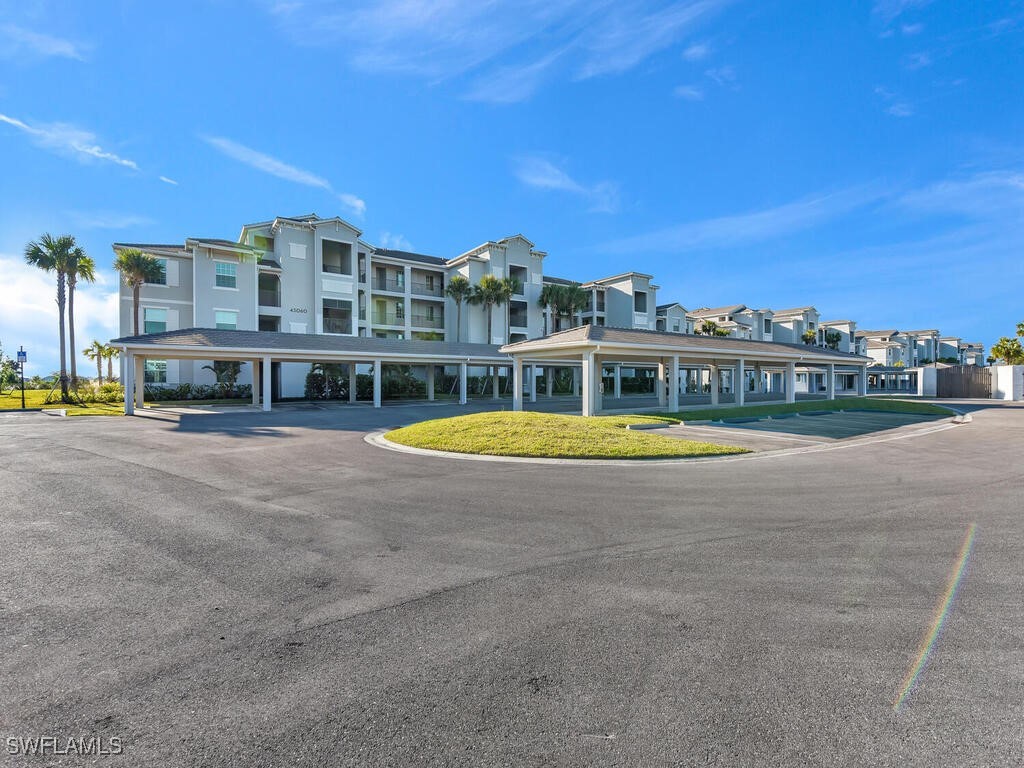 43060  Greenway Boulevard, Apt 733
