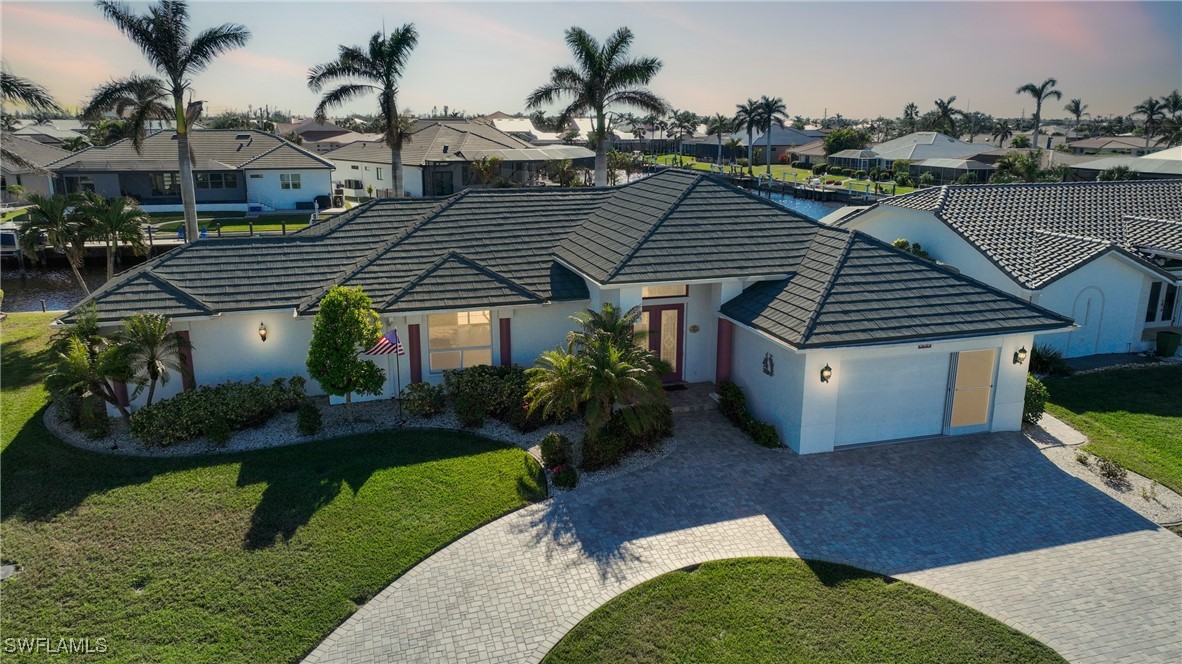 809  Lucia Drive