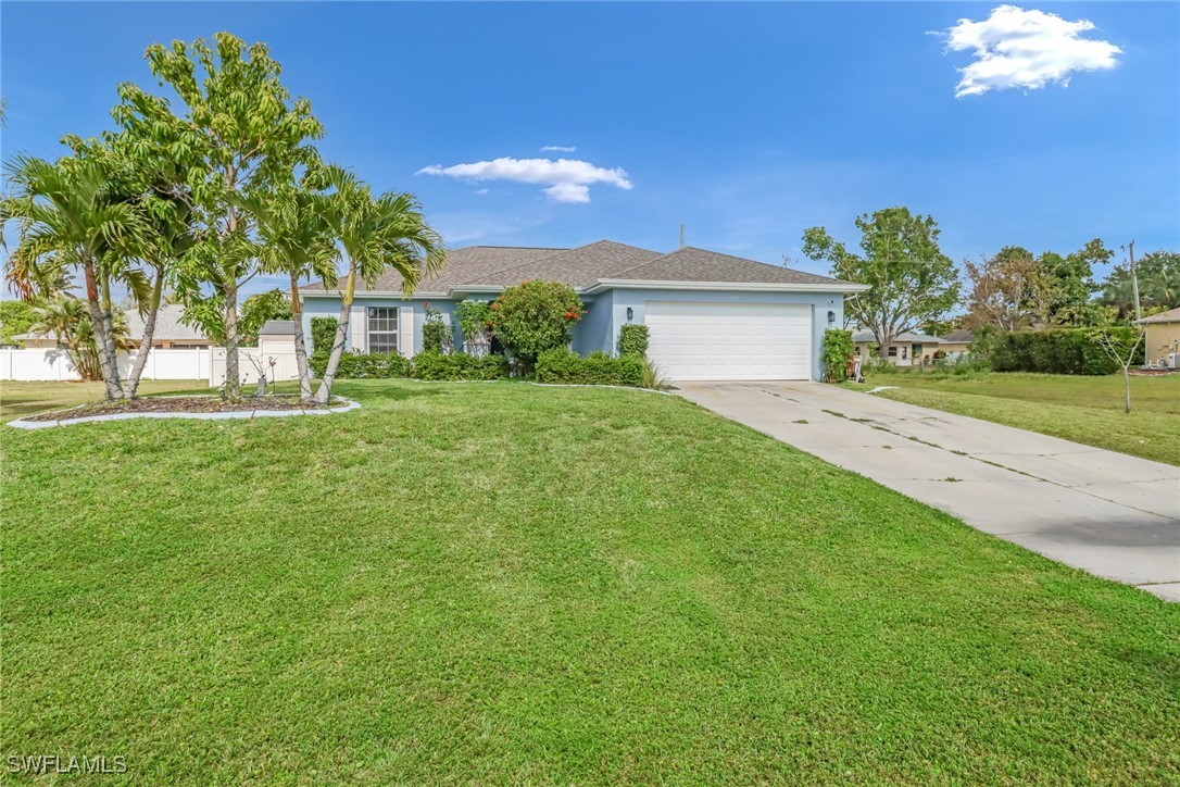 709 SW 9th Court