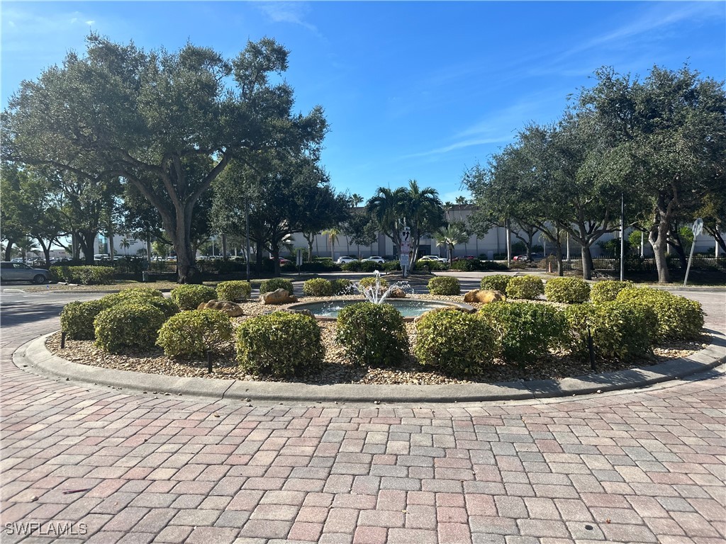 4121  Residence Drive, Apt 307