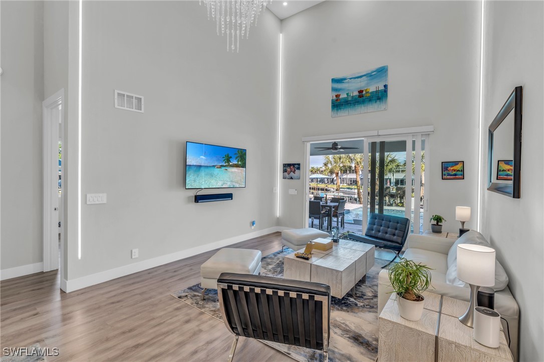 5101/5103  Atlantic Court