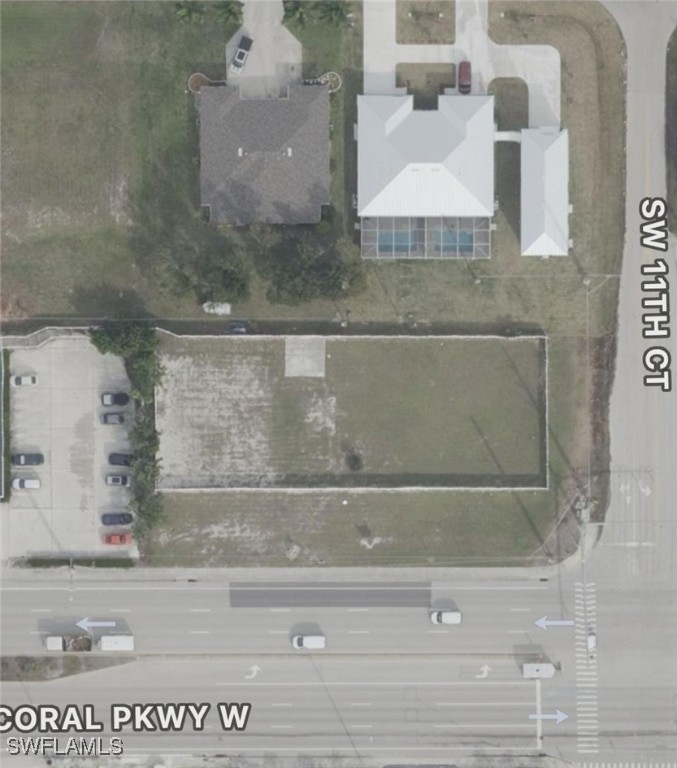 1205  Cape Coral Parkway