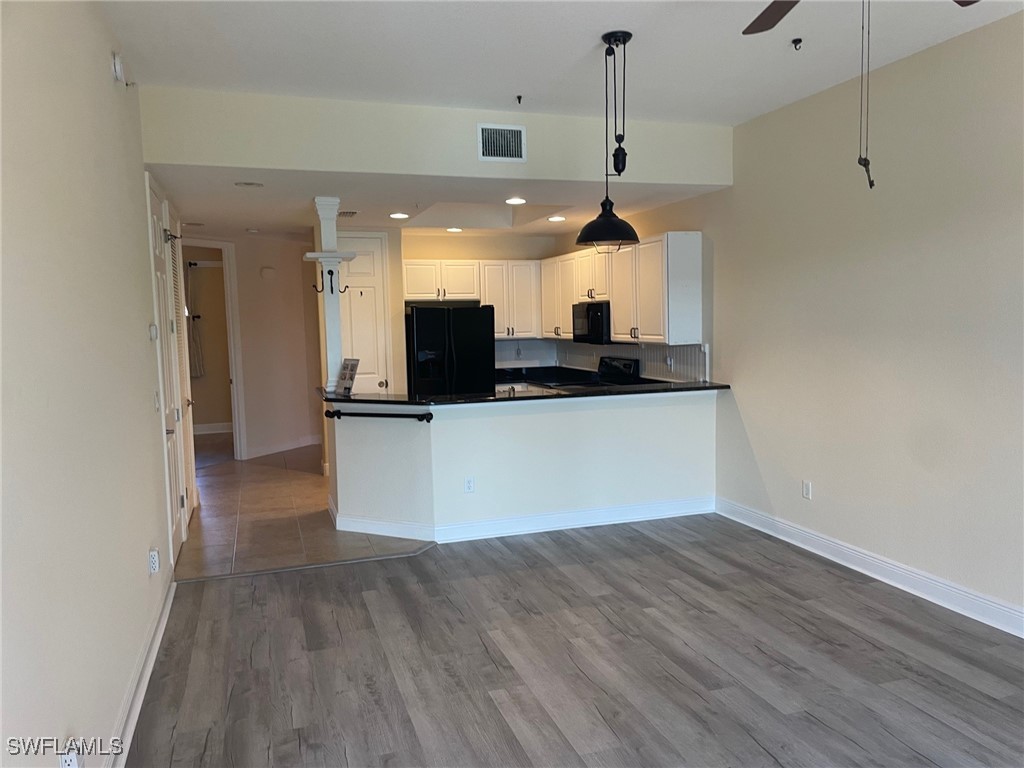 13770  Julias Way, Apt 1113