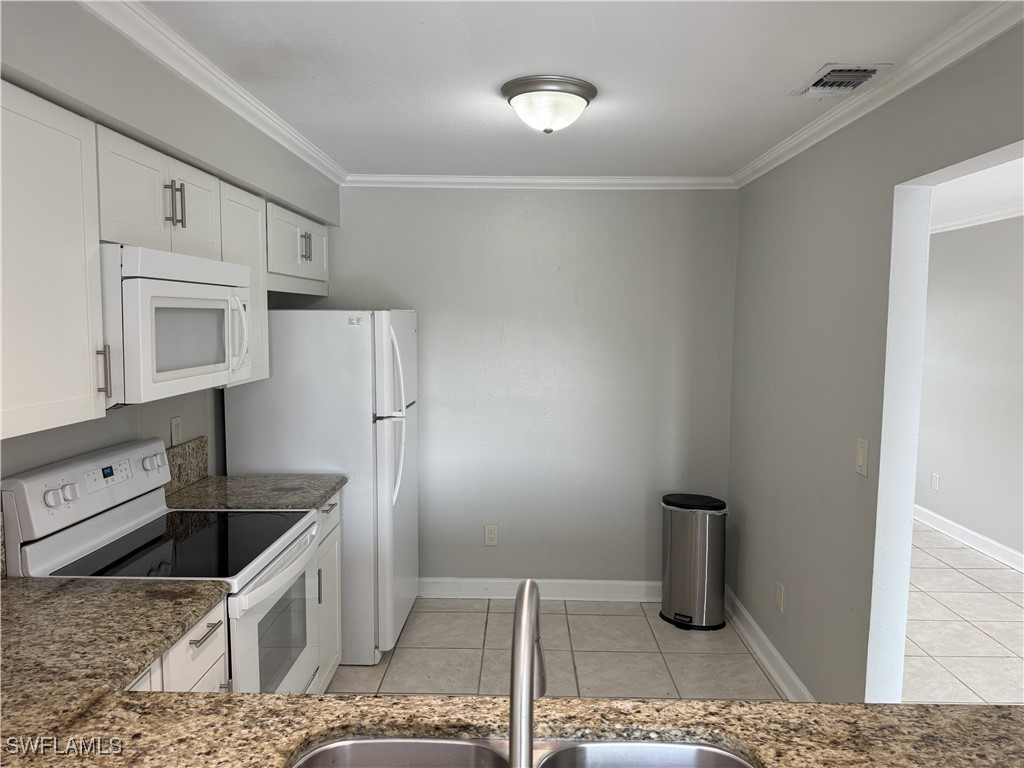 4402/4404  Santa Barbara Boulevard