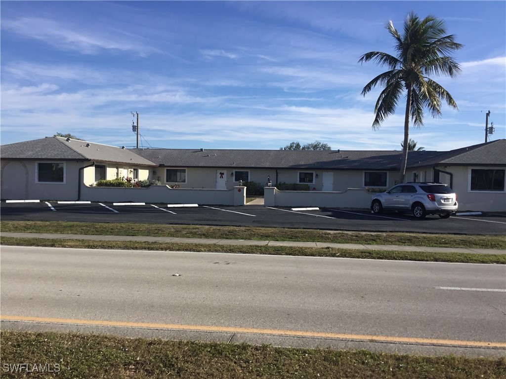 3715  Country Club Boulevard
