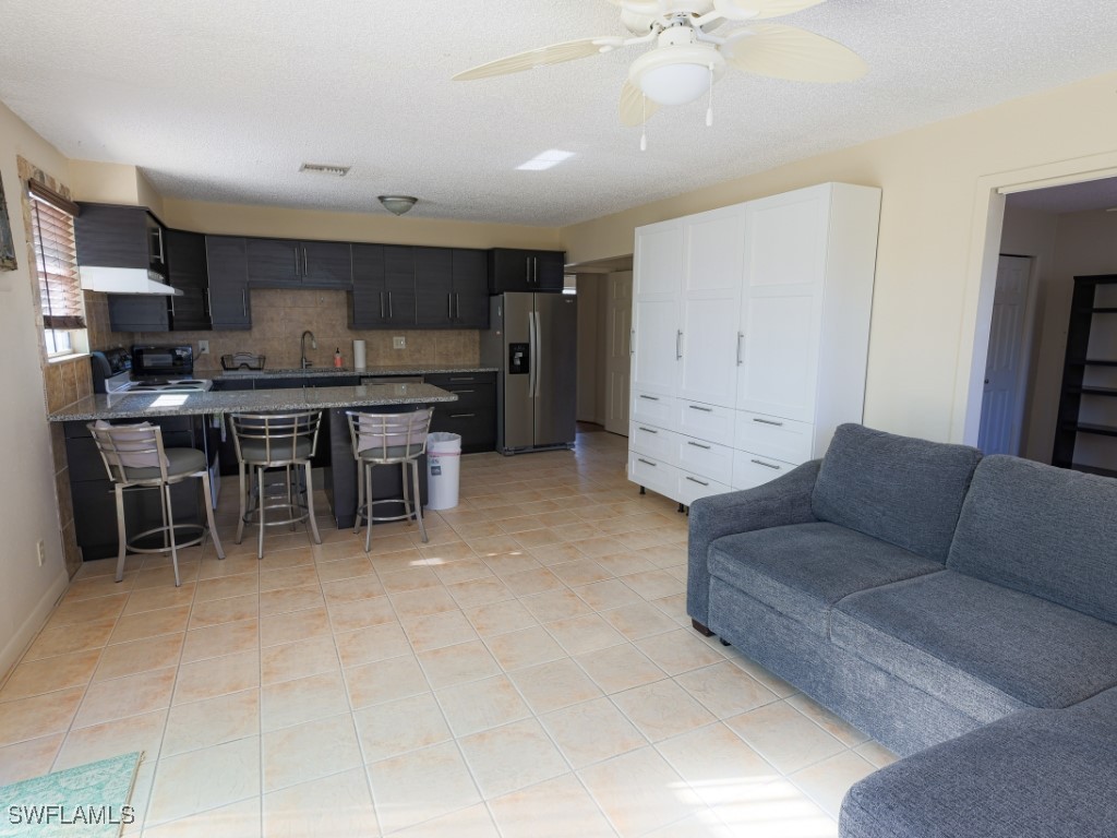 841/843  South Street