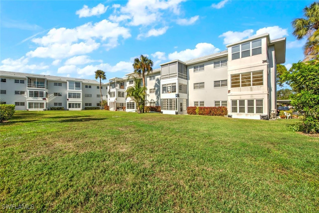 1418  Tropic Terrace