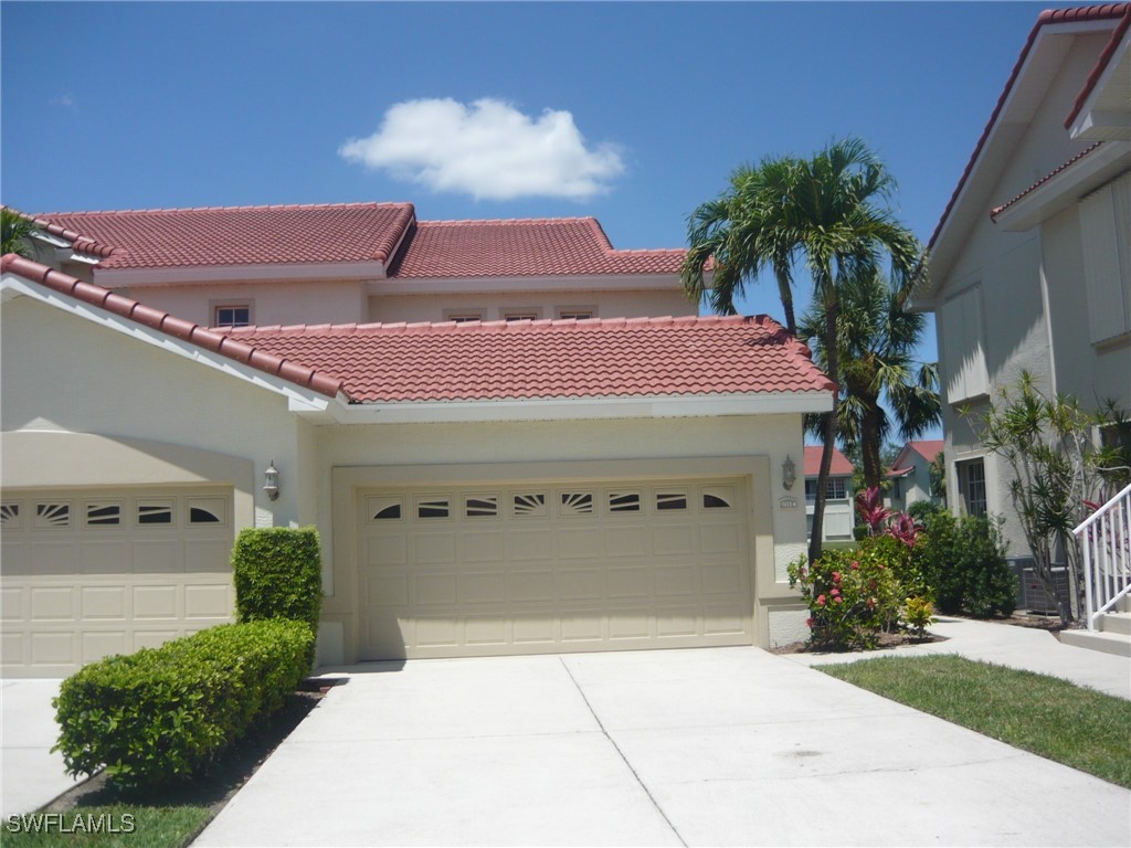 15200  Royal Windsor Lane, Apt 901
