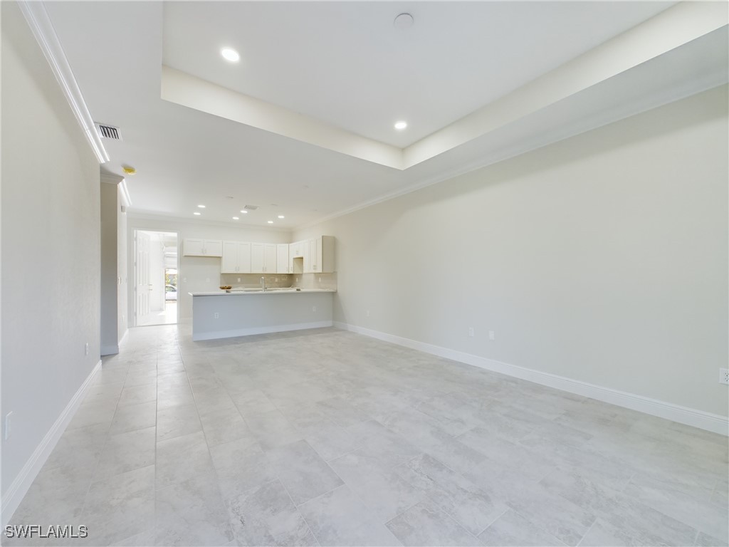 2406/2404  Hawalaska Street