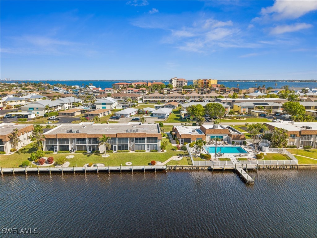 4012 SE 19th Avenue, Apt 104