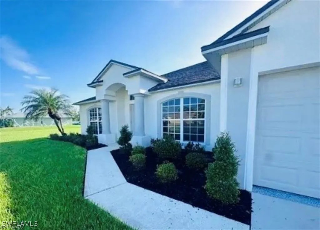 221 NW 29th Place