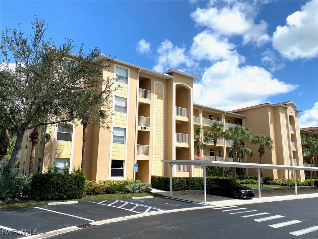 8300  Whiskey Preserve Circle, Apt 123