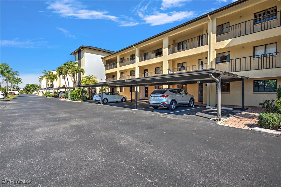 4719 SE 17th Place, Apt 107