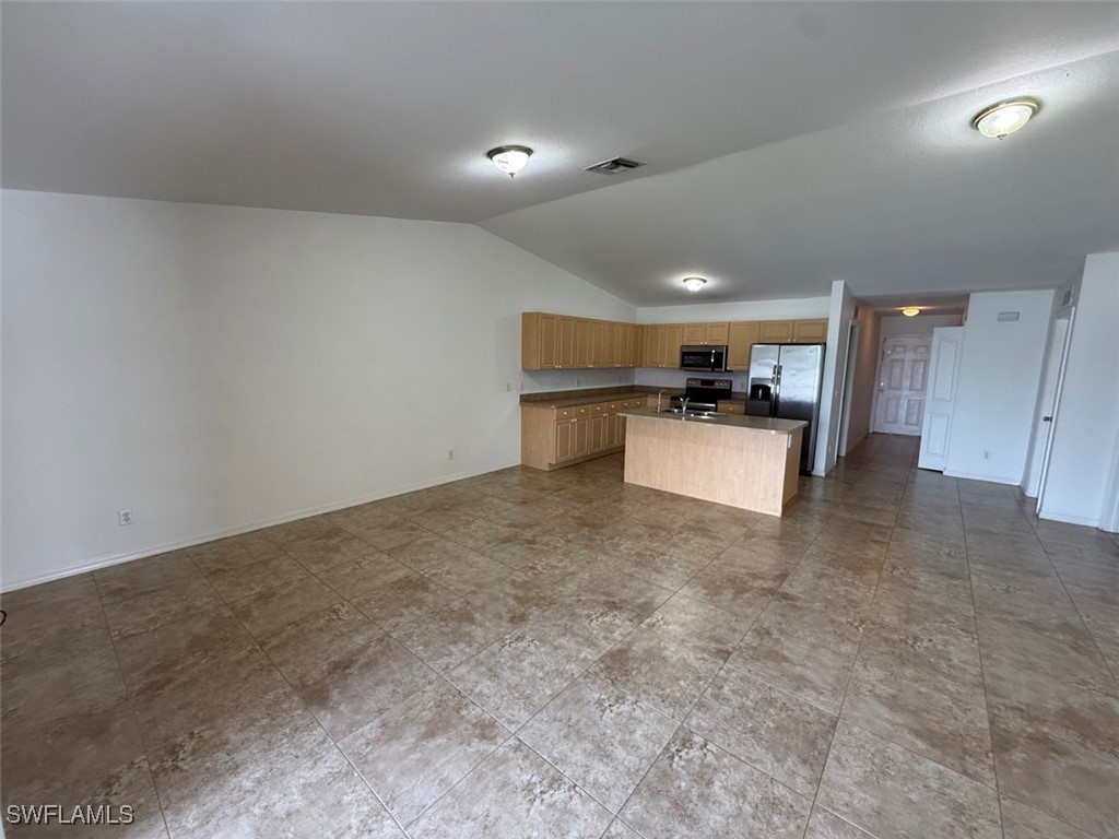 605/607 SE 5th Street